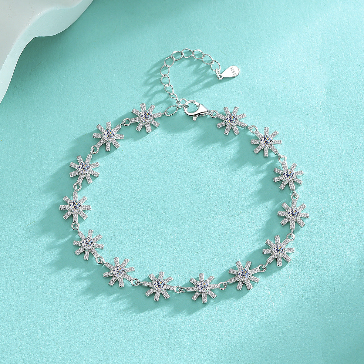 Felistly Jewelry: Sparkling Cross Flower Bracelet - 925 Silver Moissanite Dainty Jewelry for Women