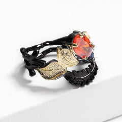 Felistly Jewelry: Exquisite Black Gold Jewelry - Black Feather Ring with Red Zircon, Gothic Party Jewelry for Women