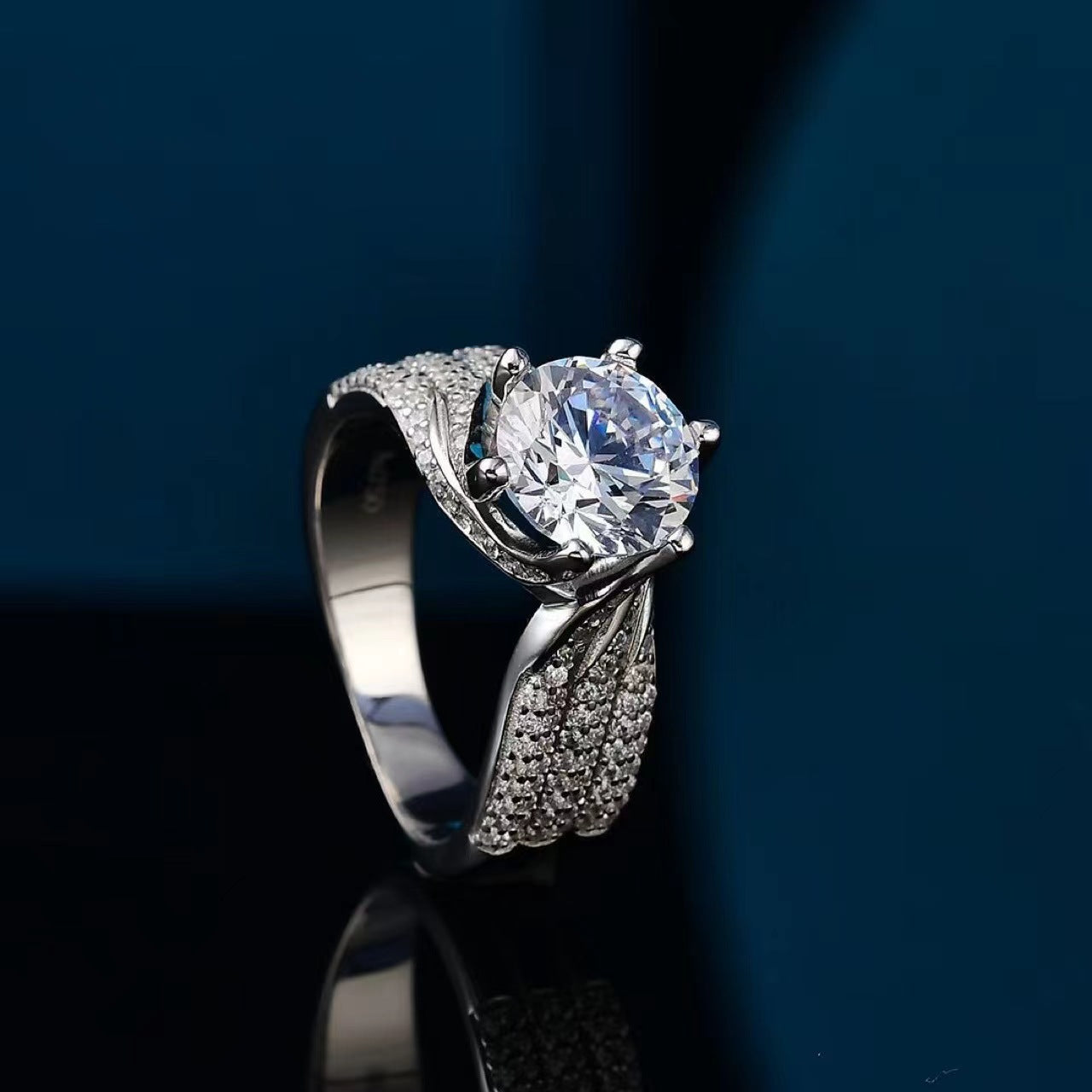 Felistly Jewelry: engagement rings for women New Cross-Shaped 2-Carat Moissanite Men's Ring - Sterling Silver Gold Plated (Tarnish-Resistant) Adjustable Ring