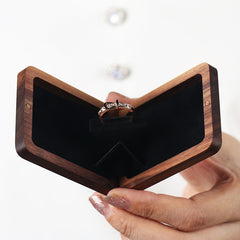 Creative Solid Wood Walnut Jewelry Box - Necklace, Earrings, Pendant & Ring Storage - Handmade Wooden Organizer for Jewelry and Accessories