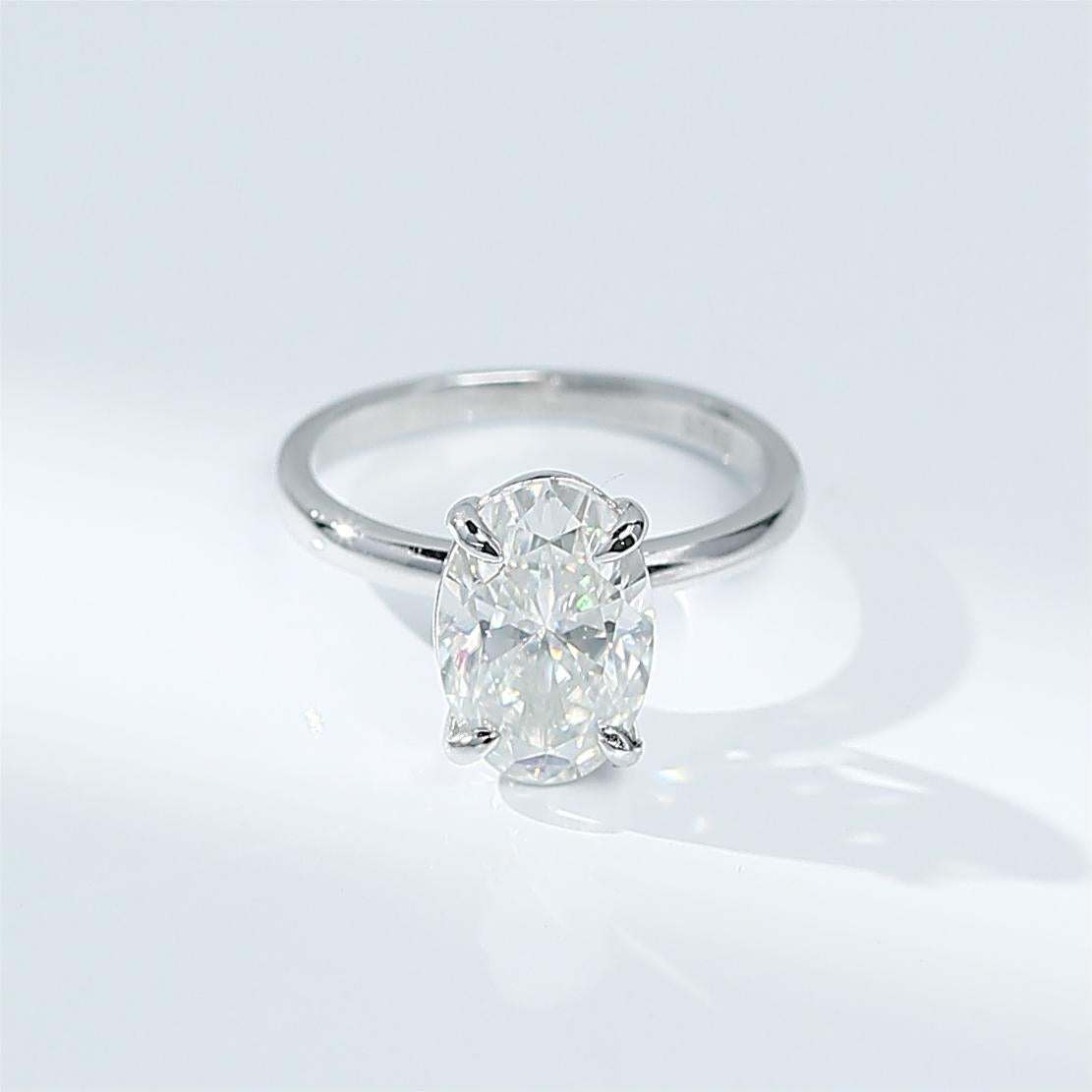Felistly Jewelry: 3 Carat Classic Pigeon Egg Moissanite 925 Silver Platinum-Plated Engagement Ring