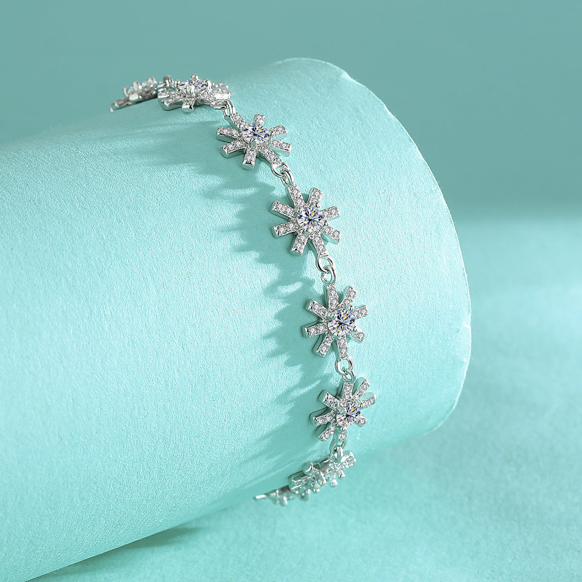 Felistly Jewelry: Sparkling Cross Flower Bracelet - 925 Silver Moissanite Dainty Jewelry for Women