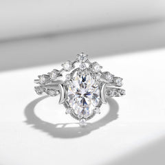 Felistly Jewelry: 2025 New Crescent Moon & Star Collection - 7x9mm Oval Moissanite Stackable Ring Set in Sterling Silver 18K Gold Plated, engagement rings for women