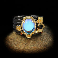 Felistly Jewelry: Cross-Border Creative Abstract Art Line Wrapped Moonstone Ring – Exaggerated Black & Gold Dual-Tone Closed Statement Ring for Women