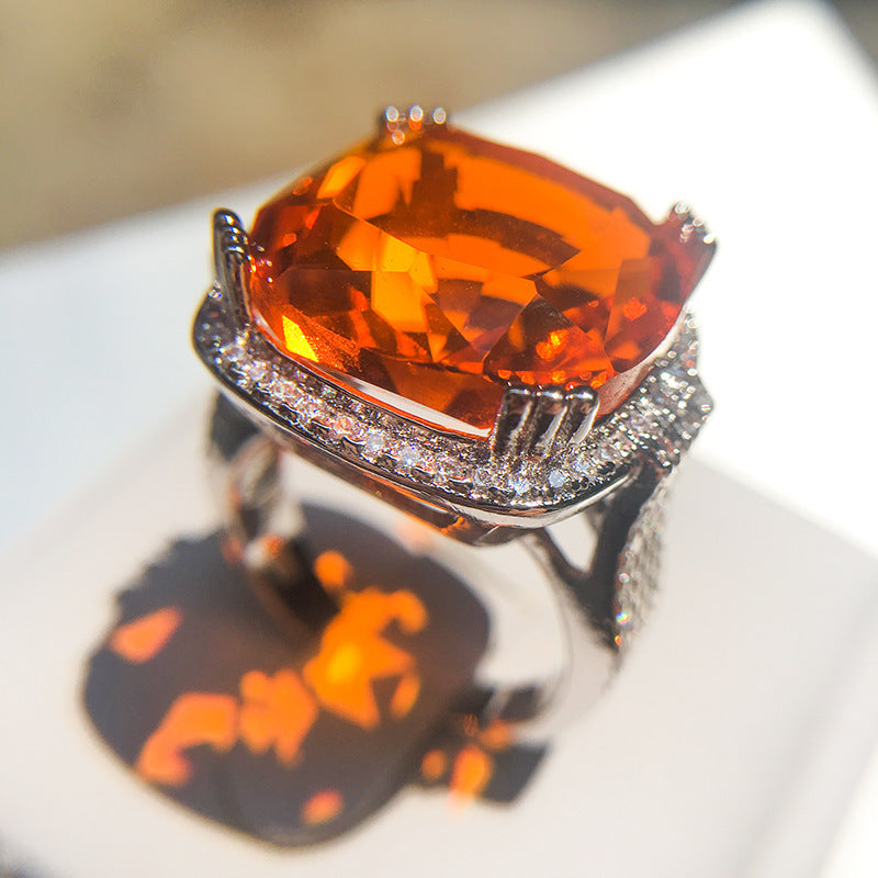 Felistly Jewelry: Luxury Exaggerated Orange Stone Statement Ring for Women, Party Jewelry, Solitaire Prong Setting