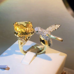 Felistly Jewelry: High-End Custom Design Gemstone Women's Ring - Sugar Cube Stone Hummingbird Ring