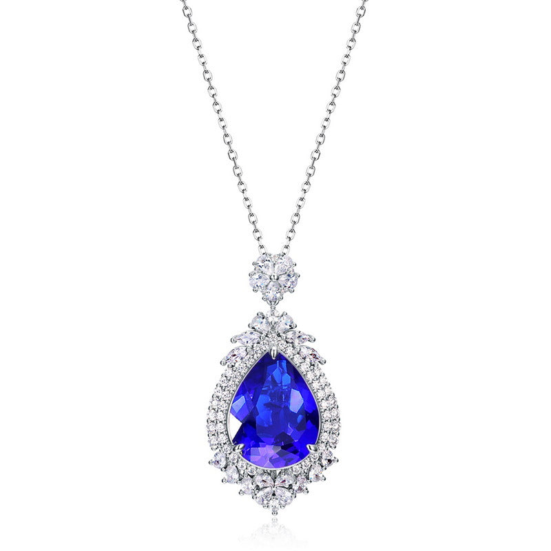 Luxury 21 CT Vintage Style Teardrop Moissanite Pendant – Statement Necklace in 925 Silver
