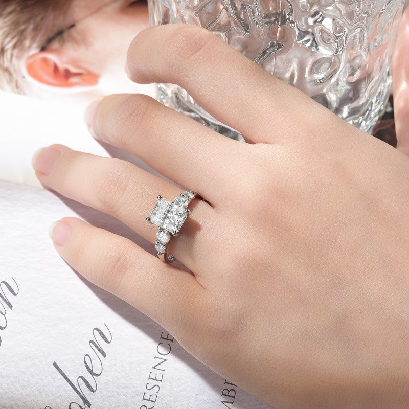 Felistly Jewelry: 3 Carat Moissanite Five-Stone Ring - Unique Design in Sterling Silver 18K Gold Plated, Engagement Ring for Women